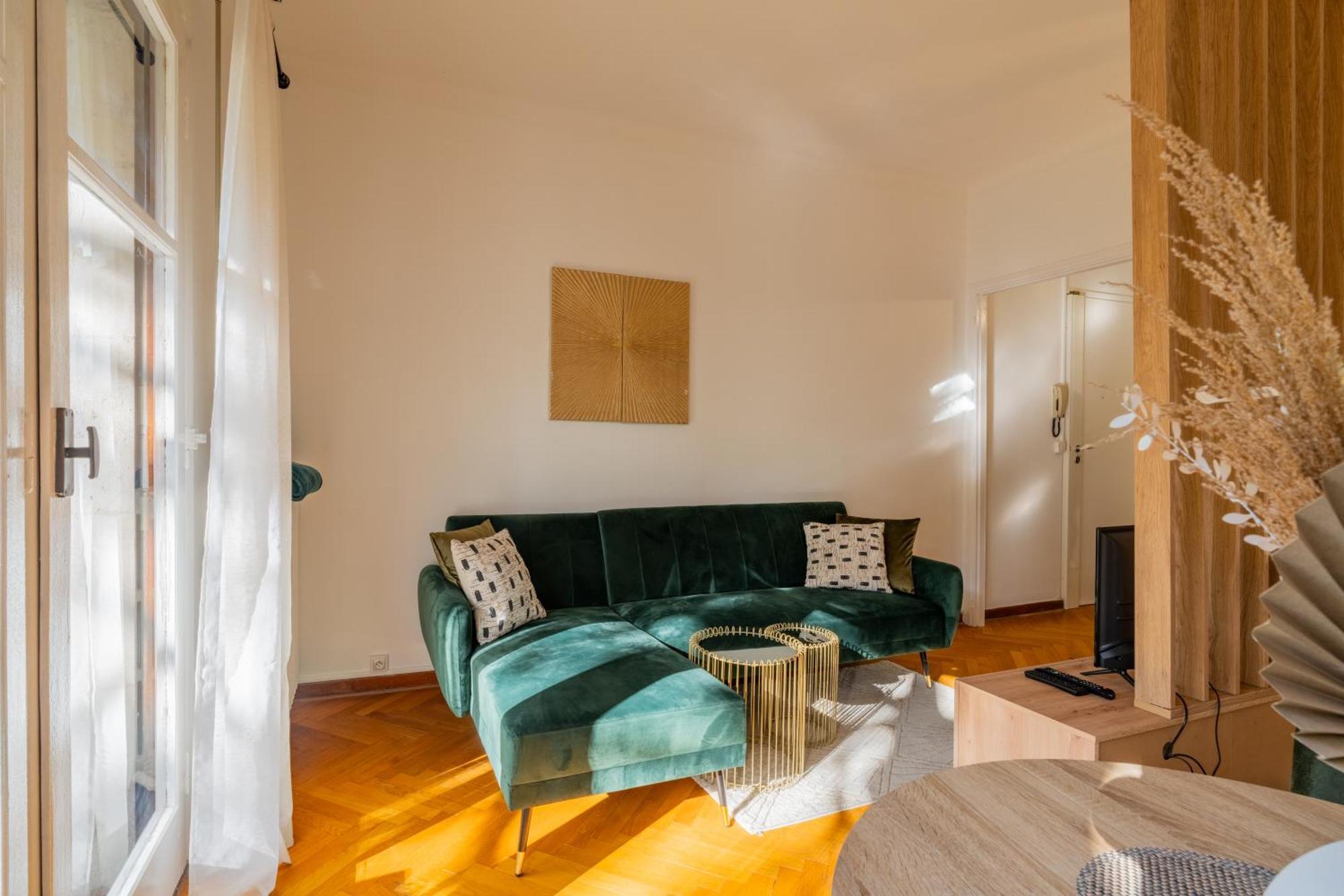 Le Carre D'Or Mermoz Marseille Bagian luar foto